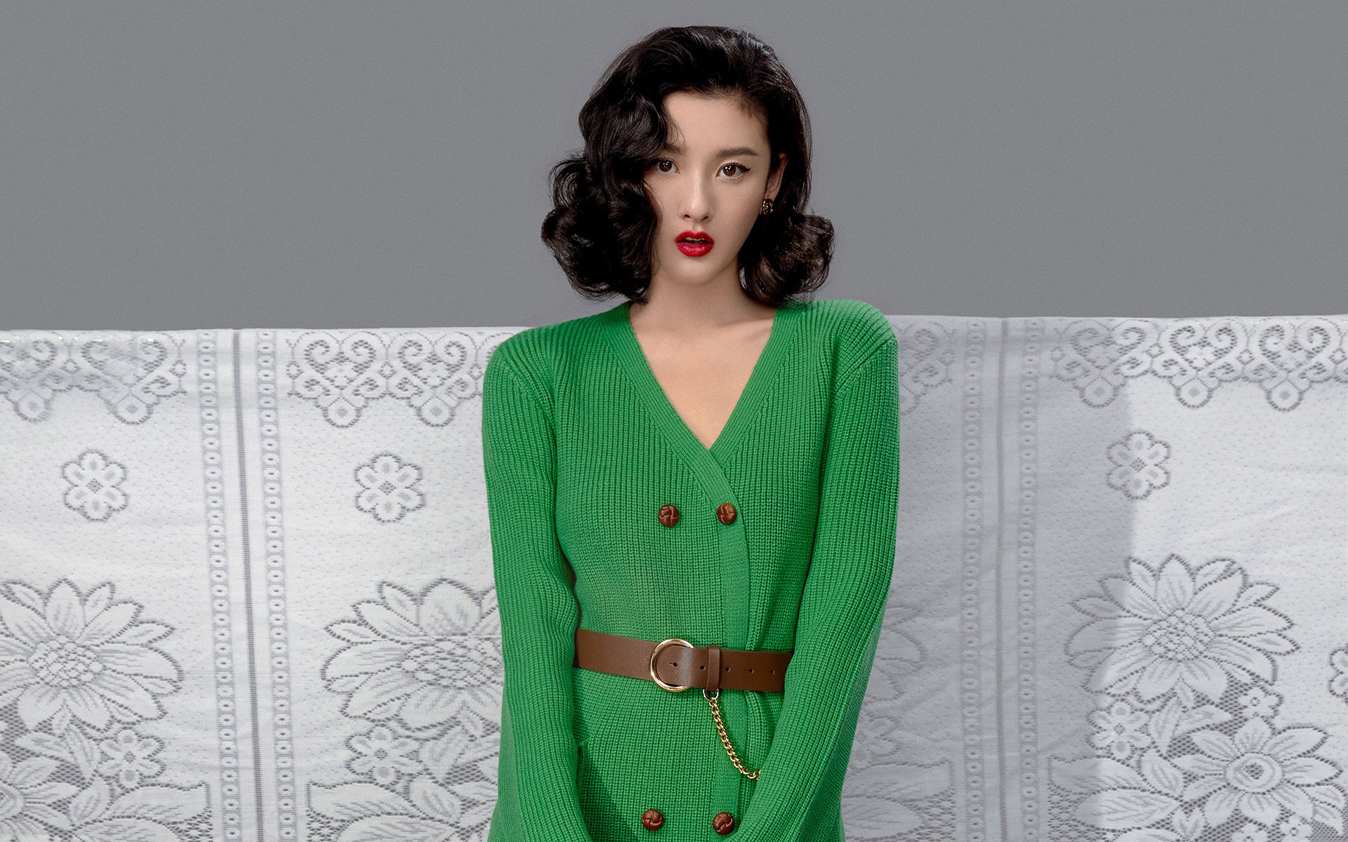 城市极限洞穴探秘，黑暗中挑战自我极限，城市极限运动